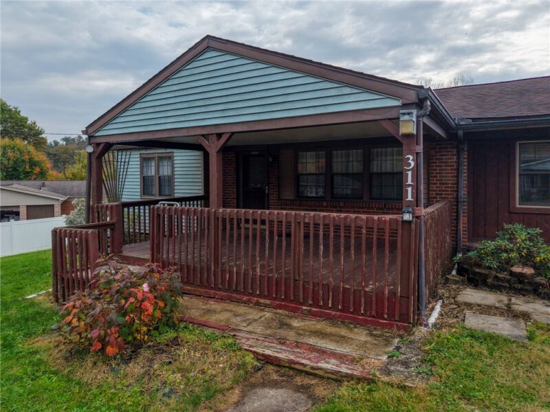 311 Cowan Dr — photo 3