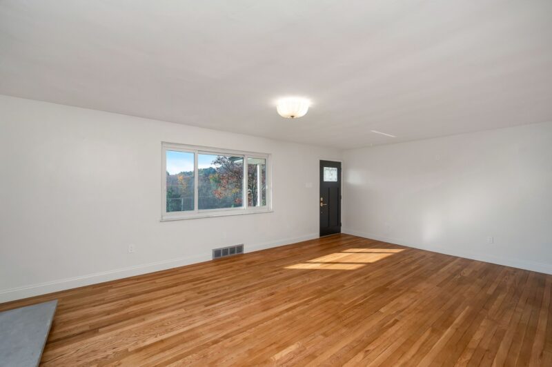 349 Dinnerbell Rd — photo 7