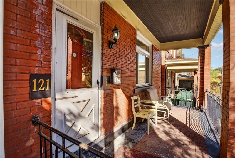 121 Carrick Ave — photo 2