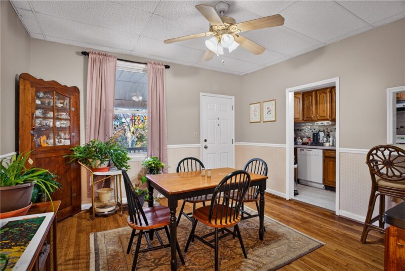 121 Carrick Ave — photo 7