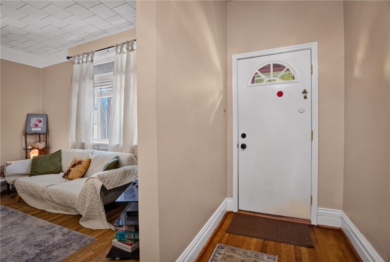 121 Carrick Ave — photo 8