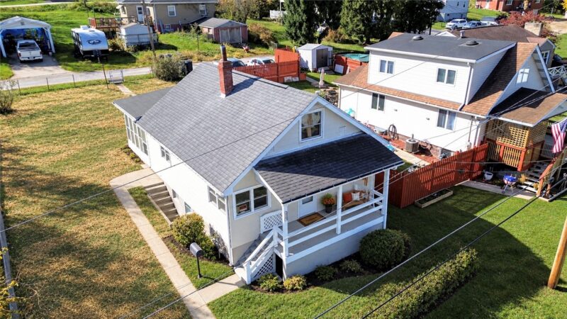 468 Hiland Ave — photo 4