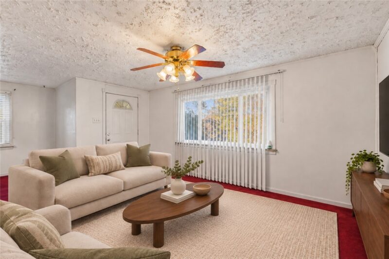 313 Foster Road — photo 5