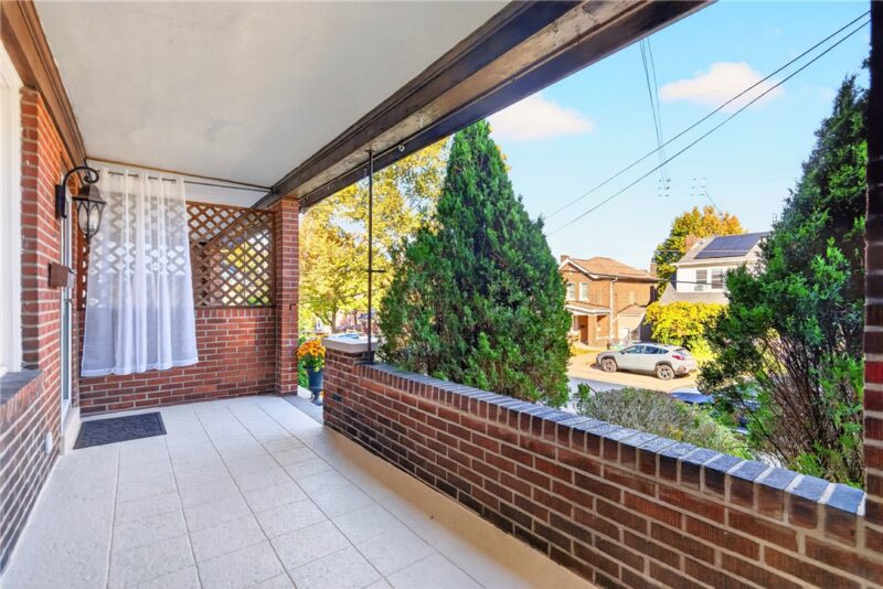 6342 Crombie St — photo 3