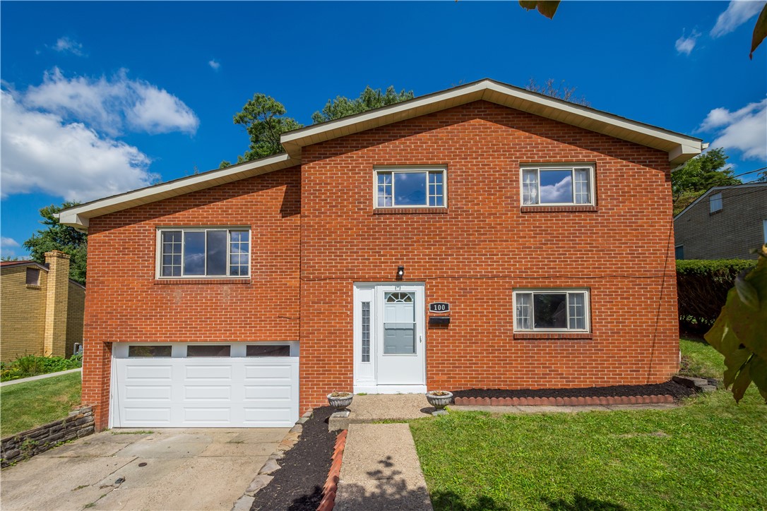 100 Woody Crest Dr — photo 1