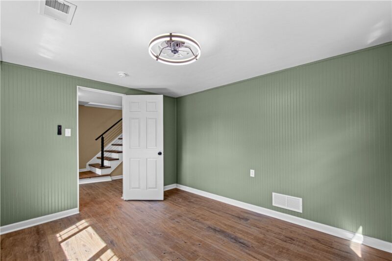 100 Woody Crest Dr — photo 5