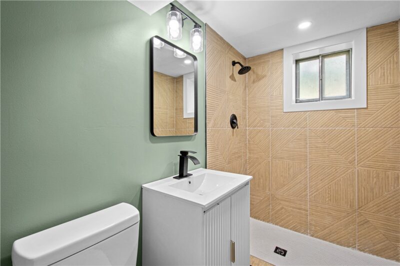 100 Woody Crest Dr — photo 7