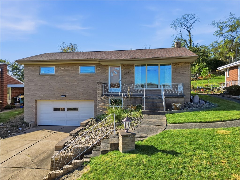 1323 Short St — photo 1