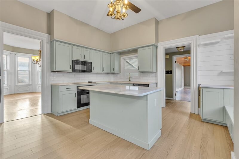 235 College Ave — photo 8