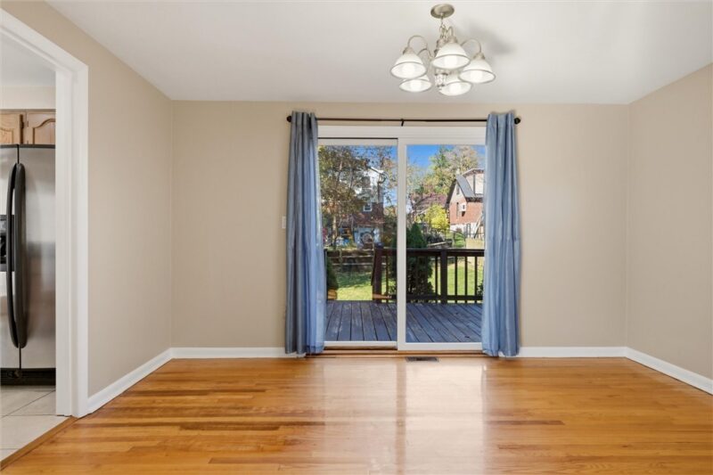 322 Orchard Drive — photo 8