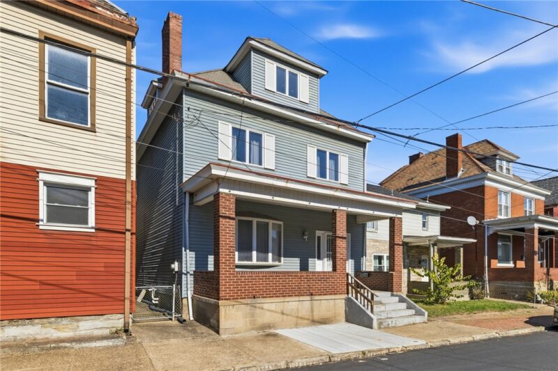 1802 Middle St — photo 2