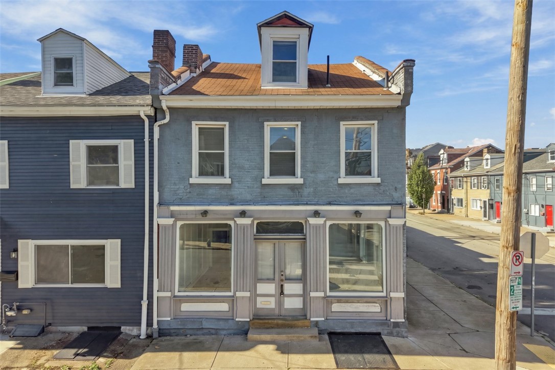 136 S 19th St — photo 1
