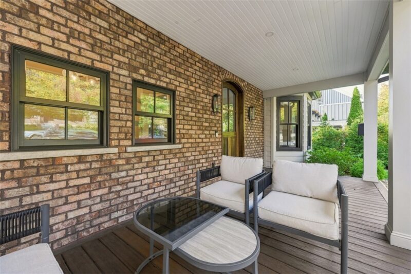 336 Thorn St — photo 4