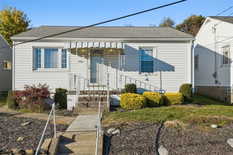 1706 Filmore St — photo 2