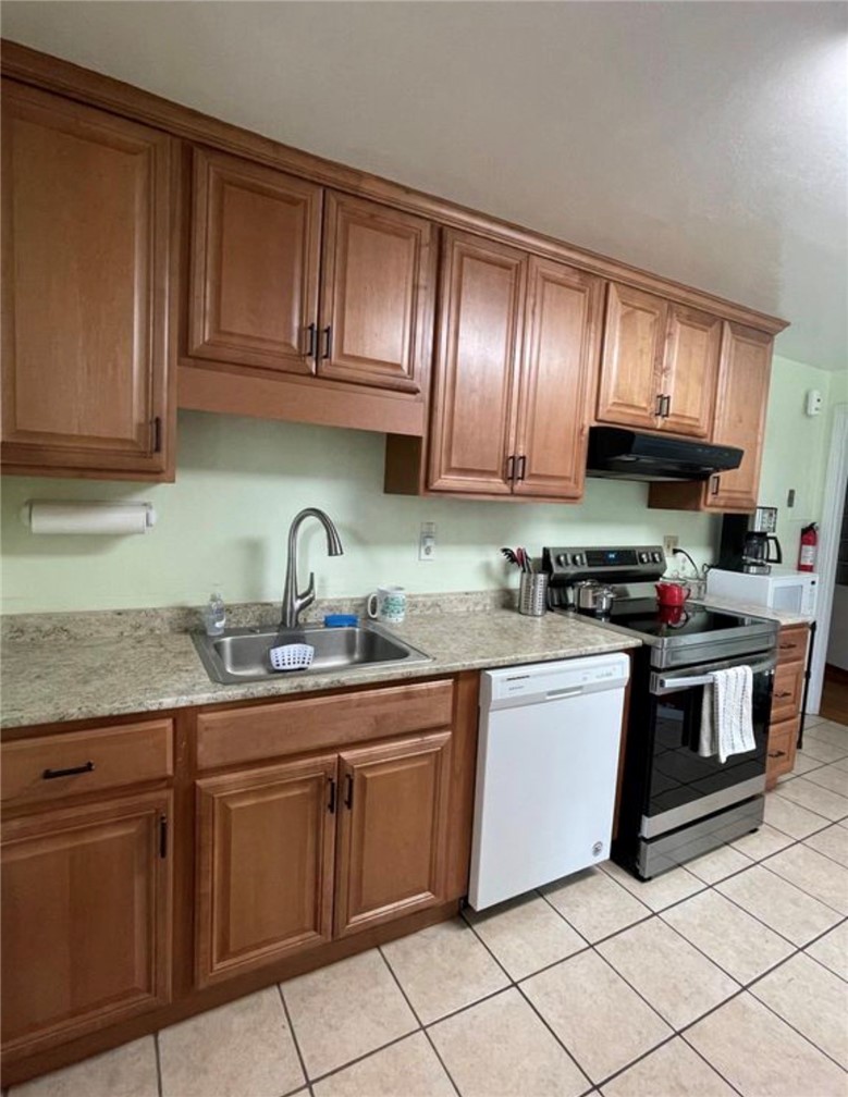 1453 Woodbine St — photo 3