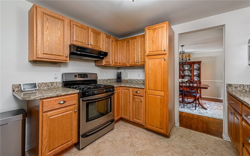 506 Mohican Ave — photo 8