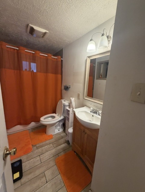 1070 Lawndale Street — photo 8