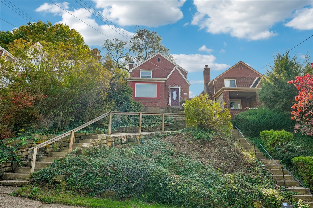 436 Connor St — photo 1