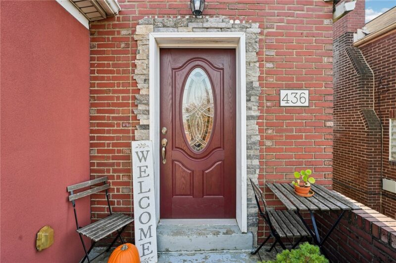 436 Connor St — photo 4