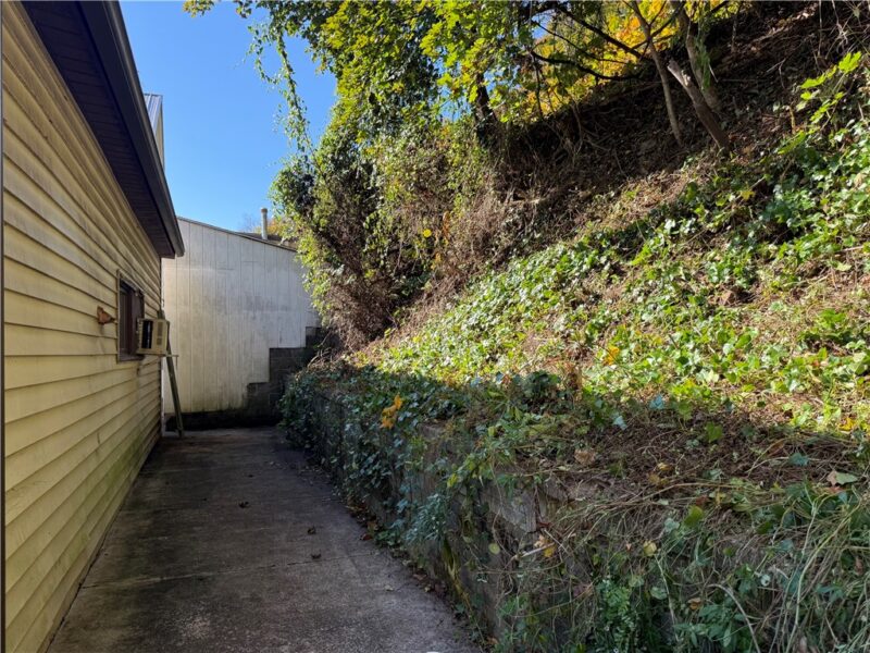 597 Market Street — photo 4