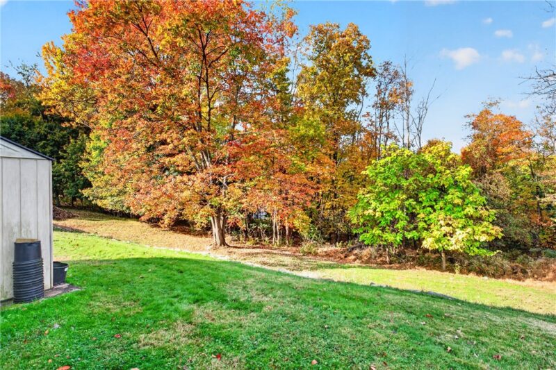 522 Fairfield Drive — photo 4