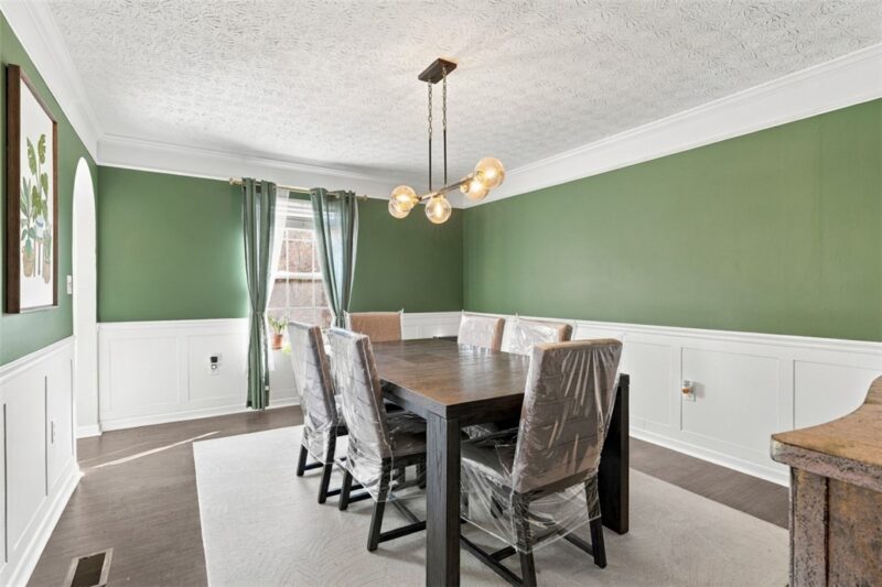 8001 Maureen Dr — photo 6