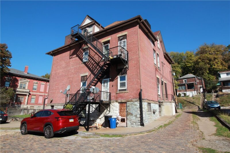 2504 S Braddock Ave — photo 4