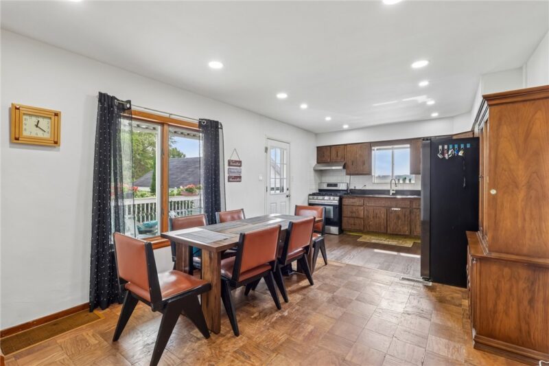 107 Hillview — photo 4