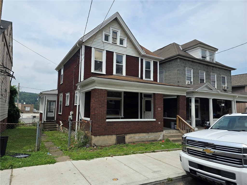 524 Ohio Ave — photo 1
