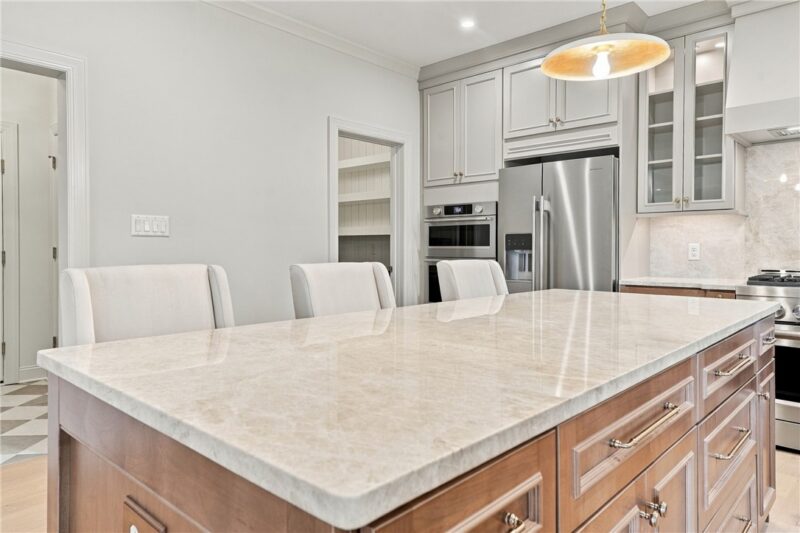101 Shadow Ridge Drive — photo 6