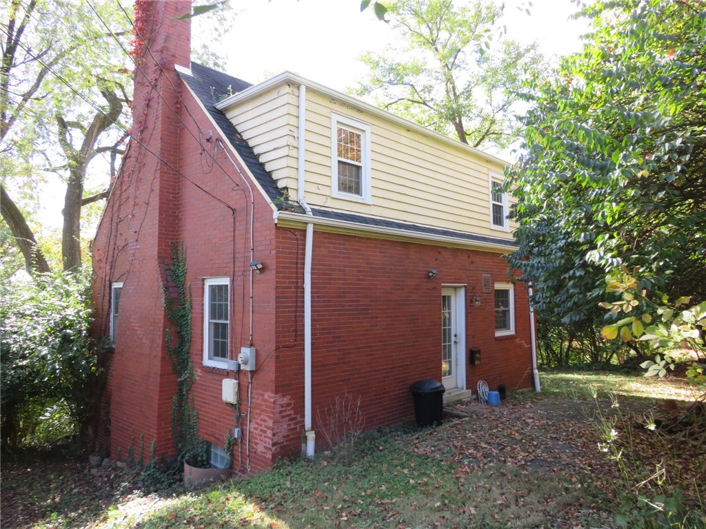 8 Terrace Rd — photo 1