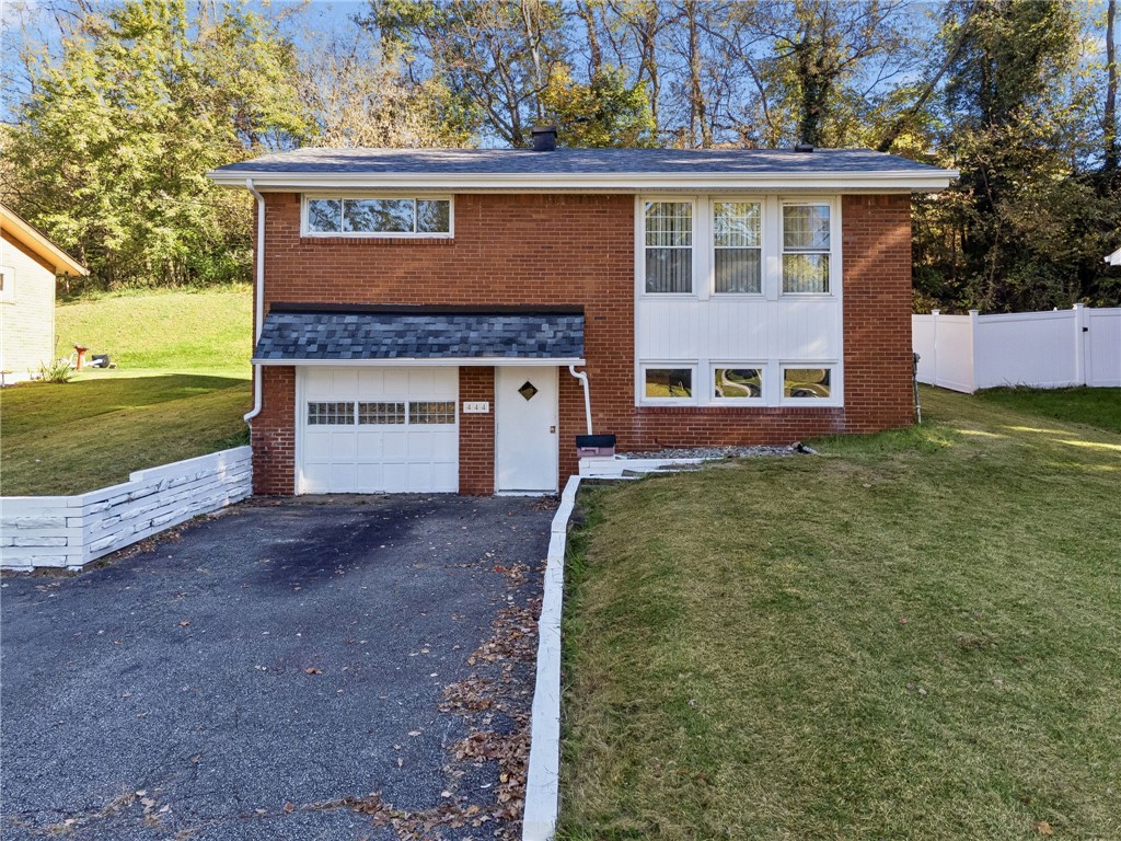 444 Valley View Dr — photo 1