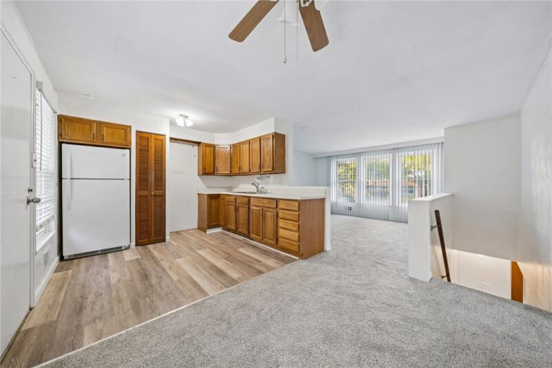 444 Valley View Dr — photo 6