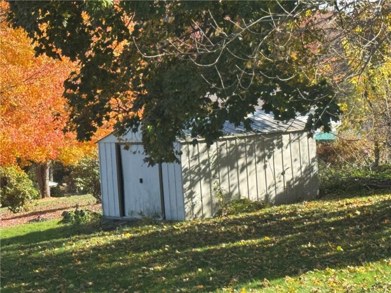200 North Dr — photo 8