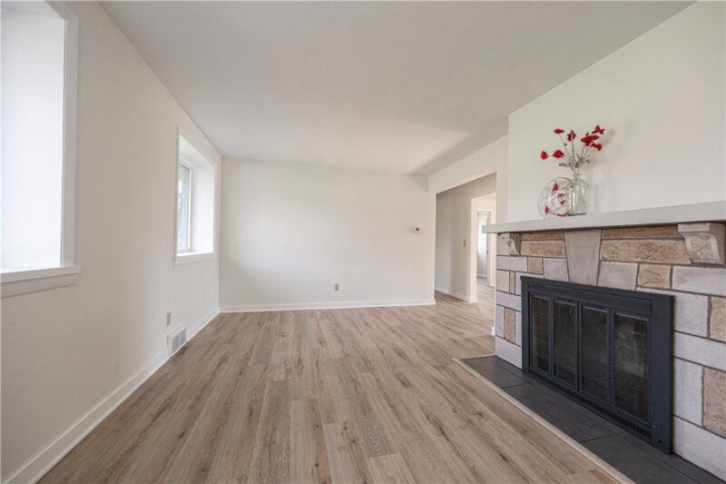 3906 Hardt Dr — photo 6
