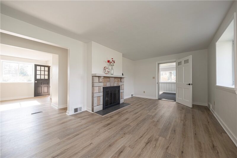3906 Hardt Dr — photo 8