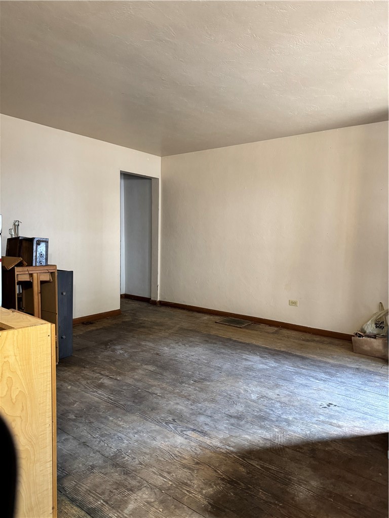 143 Warden Street — photo 3