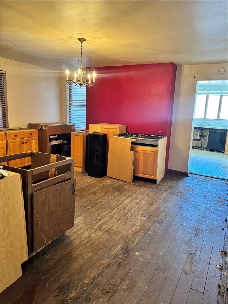 143 Warden Street — photo 5