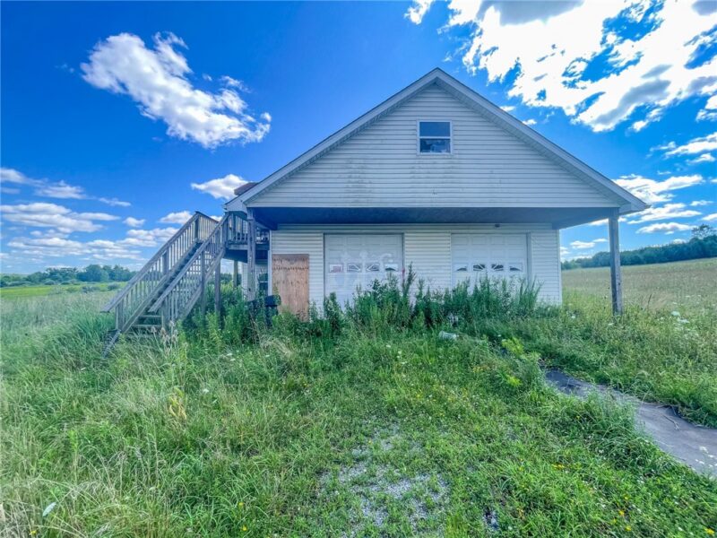 295 Stoughton Rd — photo 3