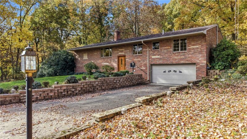 3439 Ivanhoe Rd — photo 3