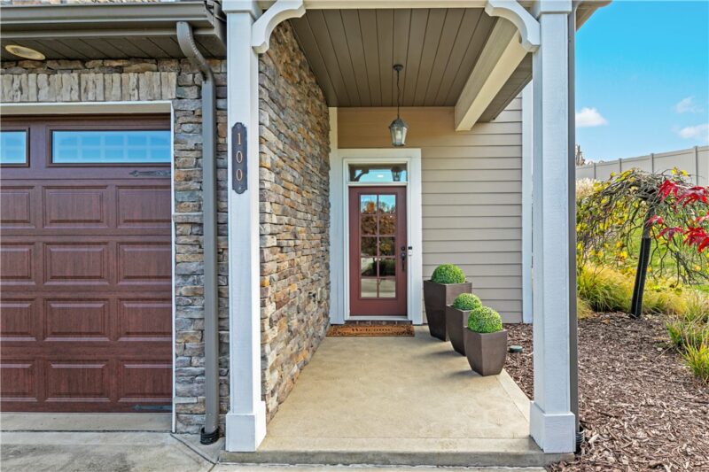 100 Meadow Ct — photo 3