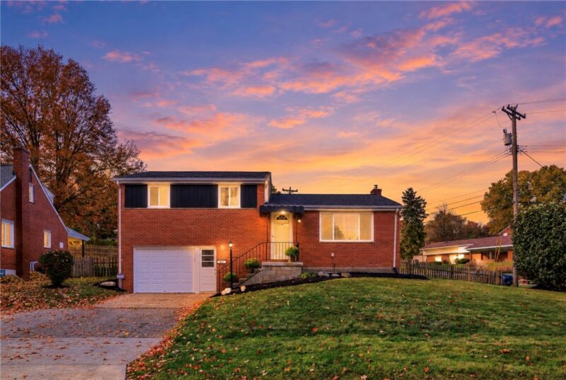 311 Rickey Dr — photo 2