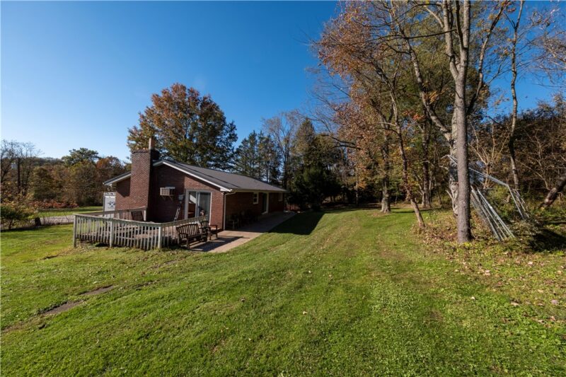 1352 Route 519 — photo 2