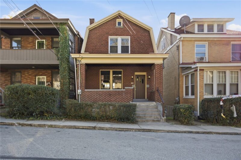 179 Saint Joseph St — photo 3