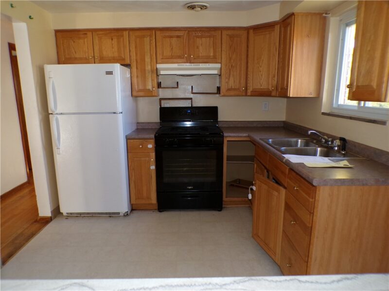 125 Thorncrest 27 — photo 4