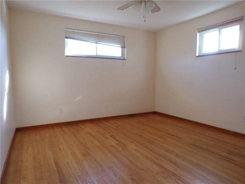 125 Thorncrest 27 — photo 7