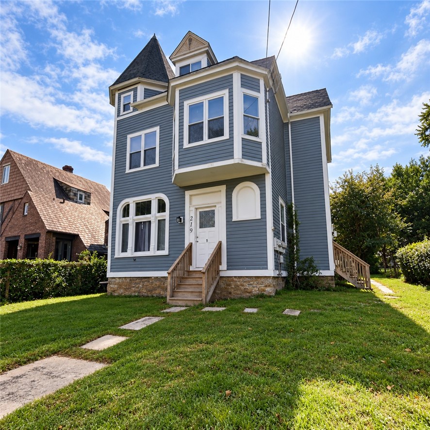 219 W Steuben St — photo 1