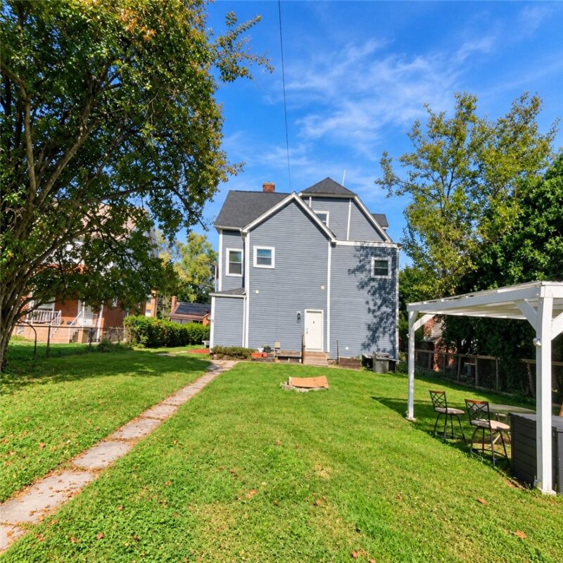 219 W Steuben St — photo 3