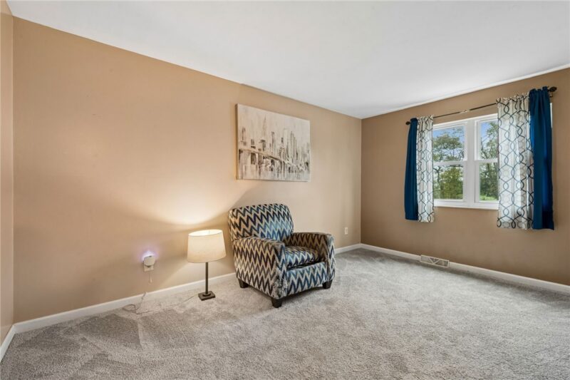 1101 Clinton Ave — photo 5