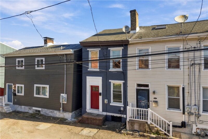 109 43rd 1/2 Street — photo 3
